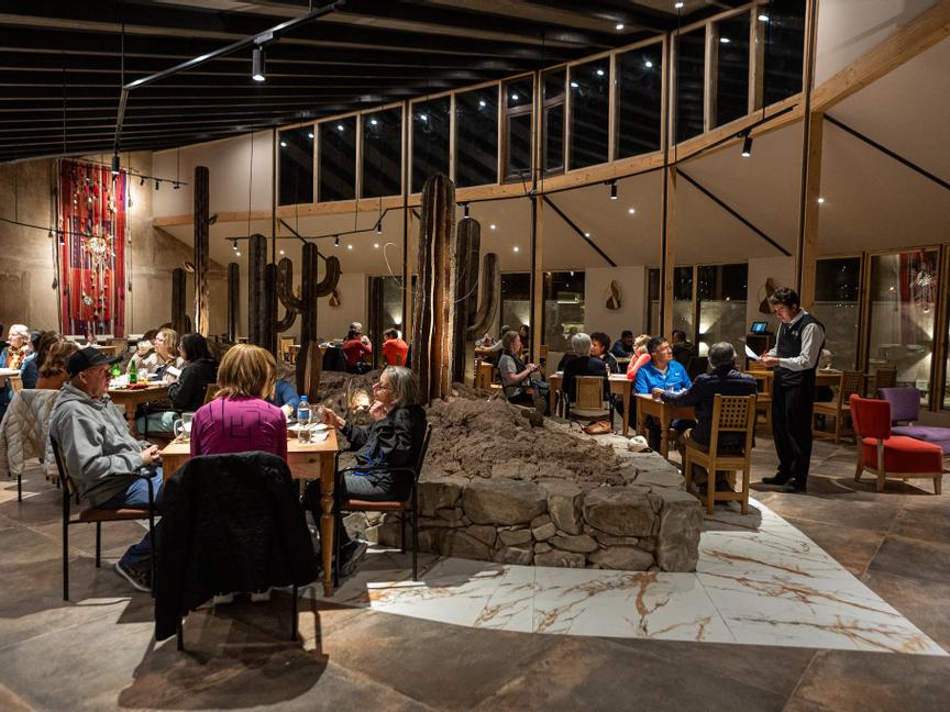 Hoteles Rosario: Main Office Booking Department | La Paz | 18