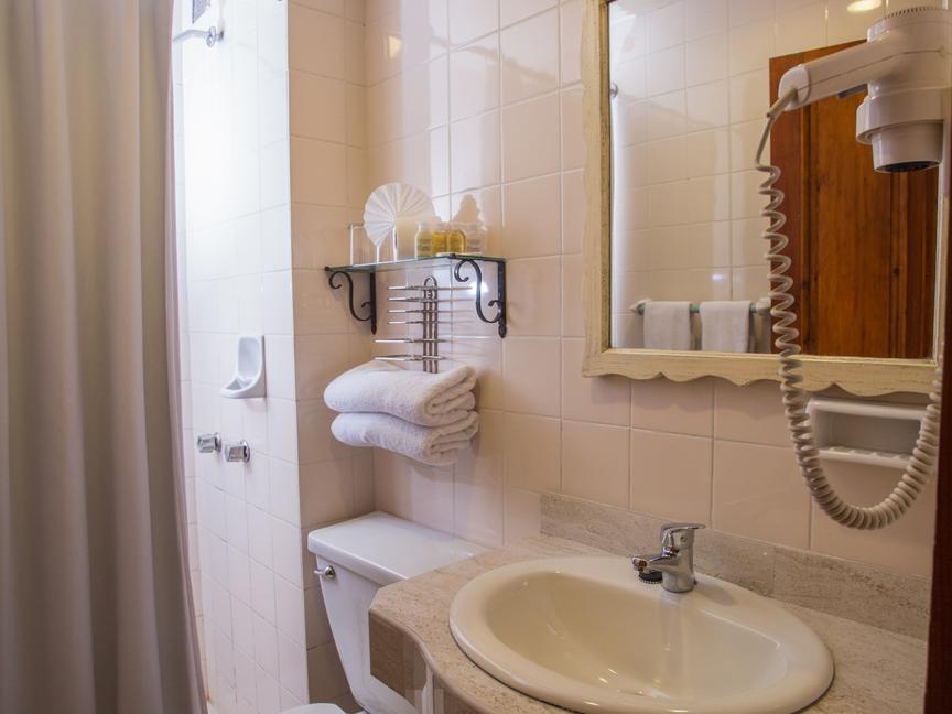 Hoteles Rosario: Main Office Booking Department | La Paz | 33