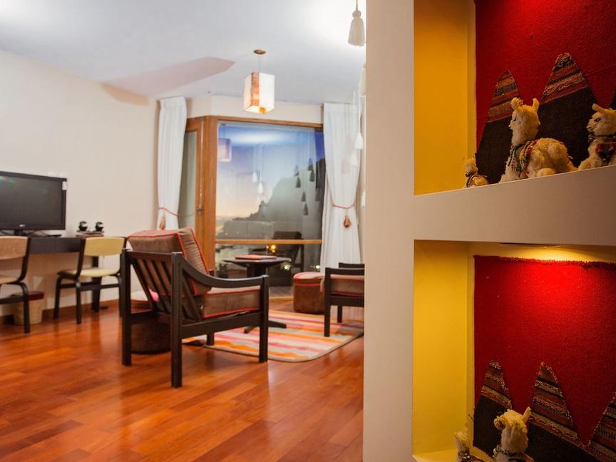 Hoteles Rosario: Main Office Booking Department | La Paz | 34